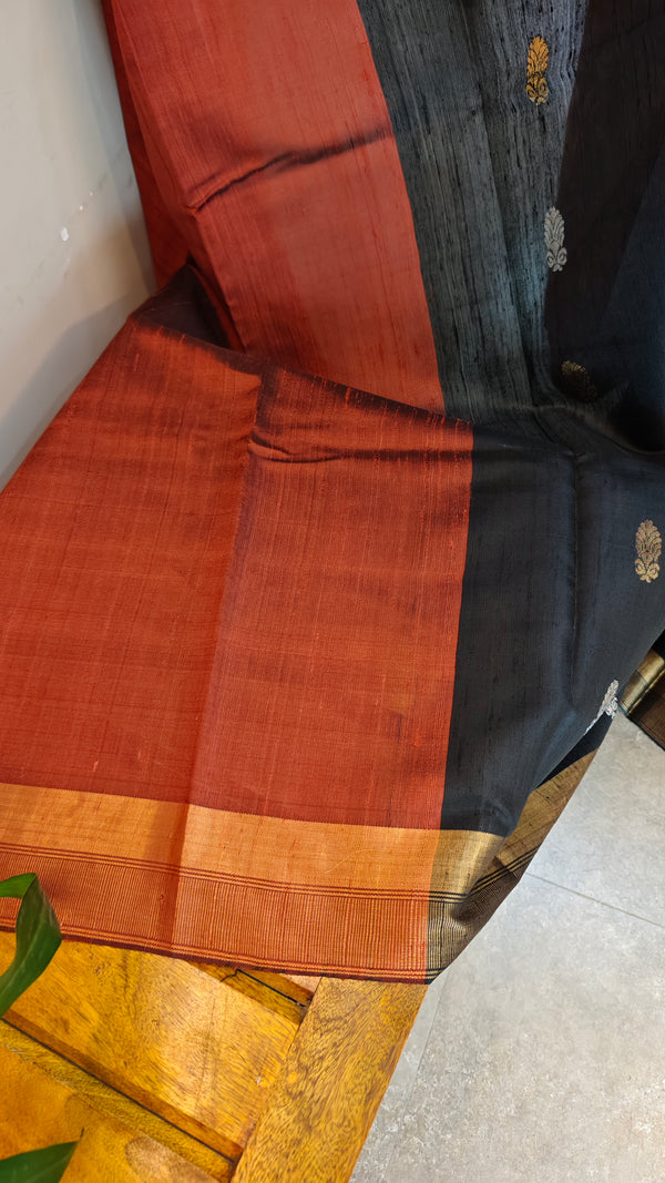 Black raw silk saree with zari weaving - SRW6