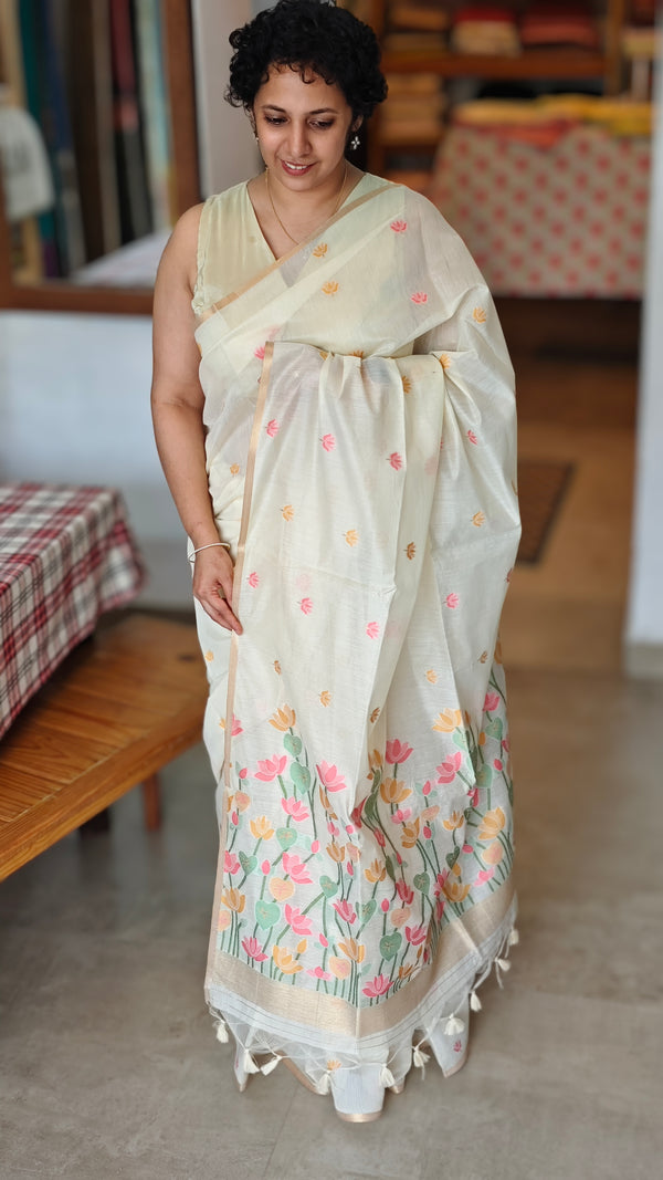 Cream jamdani saree - JD542