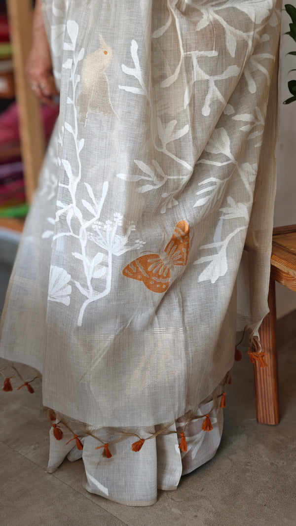 Light beige and burnt orange jamdani saree - 39LB