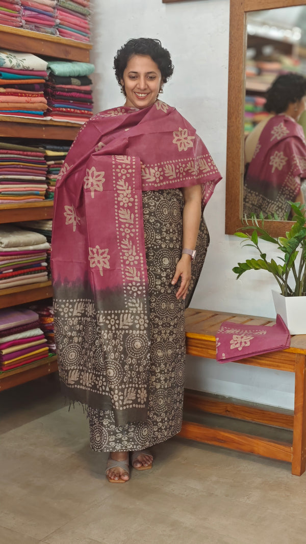 Grey and dark pink batik Suit