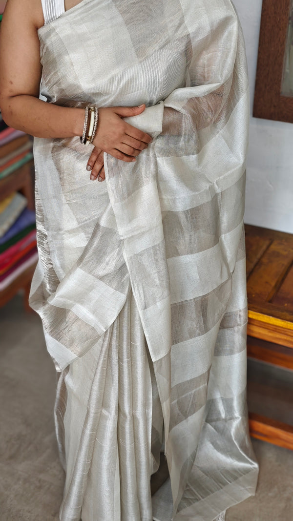 Ivory and Silver Tissue Silk Saree - 2M83