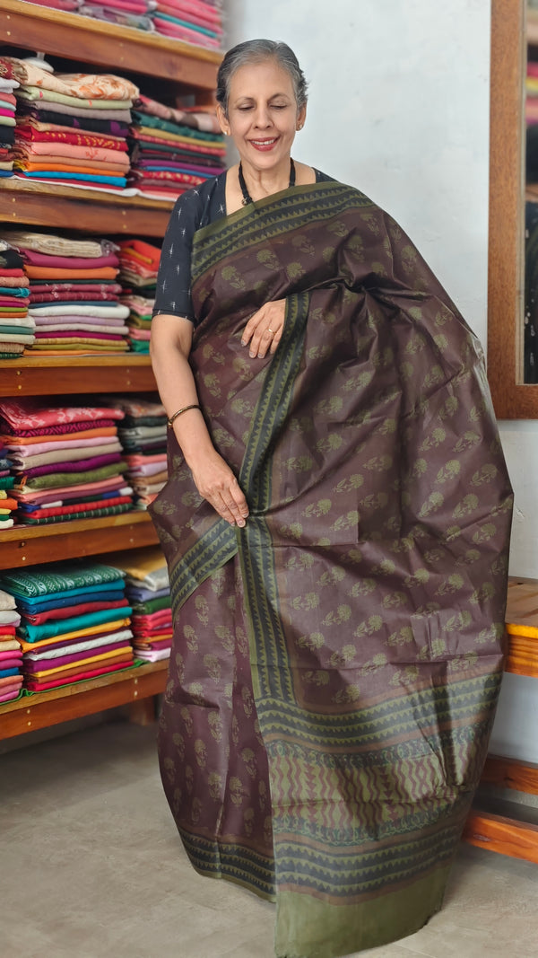 Mocha Brown Block Printed Lined Noil Tussar Silk Saree - TQN2