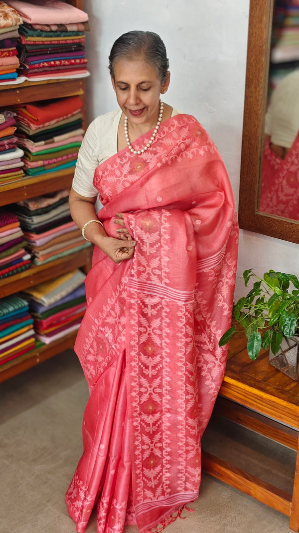 Light peach tussar jamdani saree - ZE38