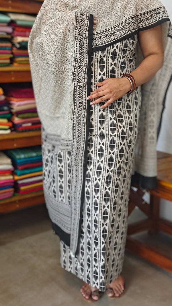 Grey and black printed cotton suit