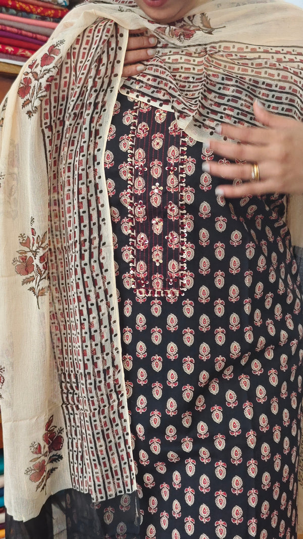 Black and cream Printed Cotton Suit with Chiffon Dupatta - XC33