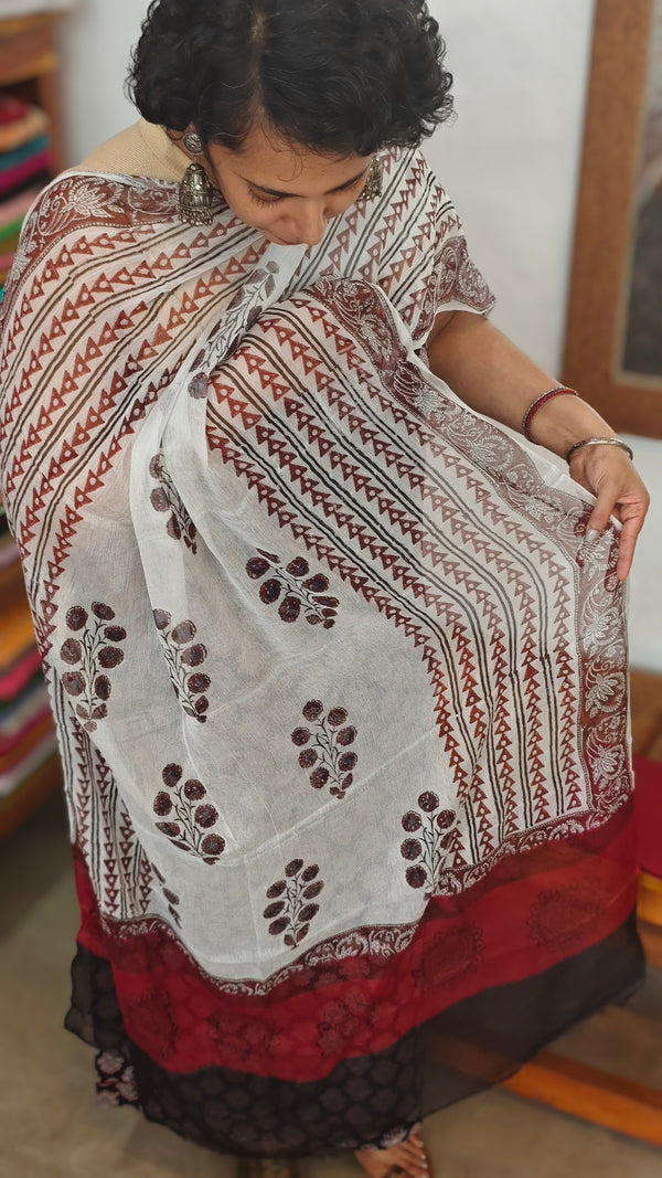 Black and white printed cotton suit with chiffon dupatta - XC33