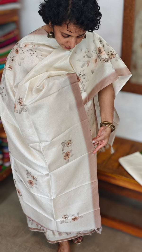 Cream and Gold Zari woven Semi Silk Suit - D7 - CSU7