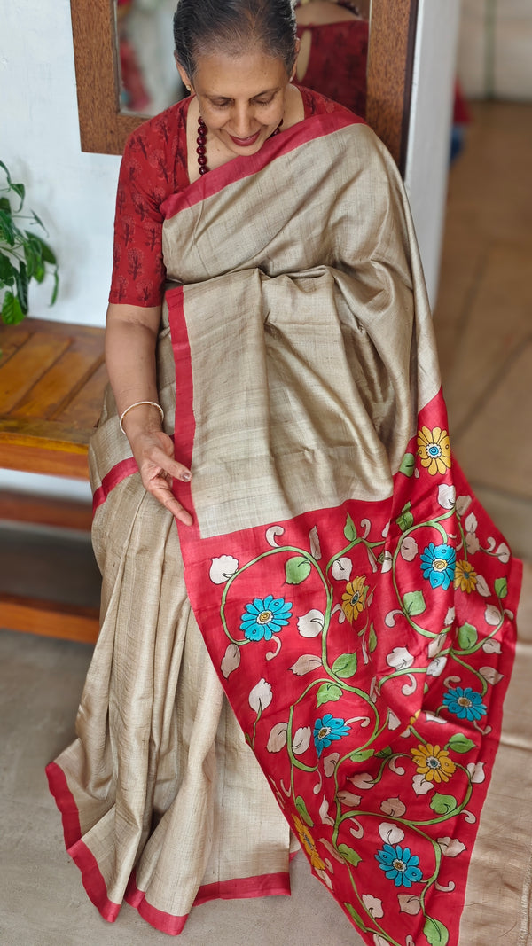 Beige Desi tussar Silk Saree with Kalamkari Pallu