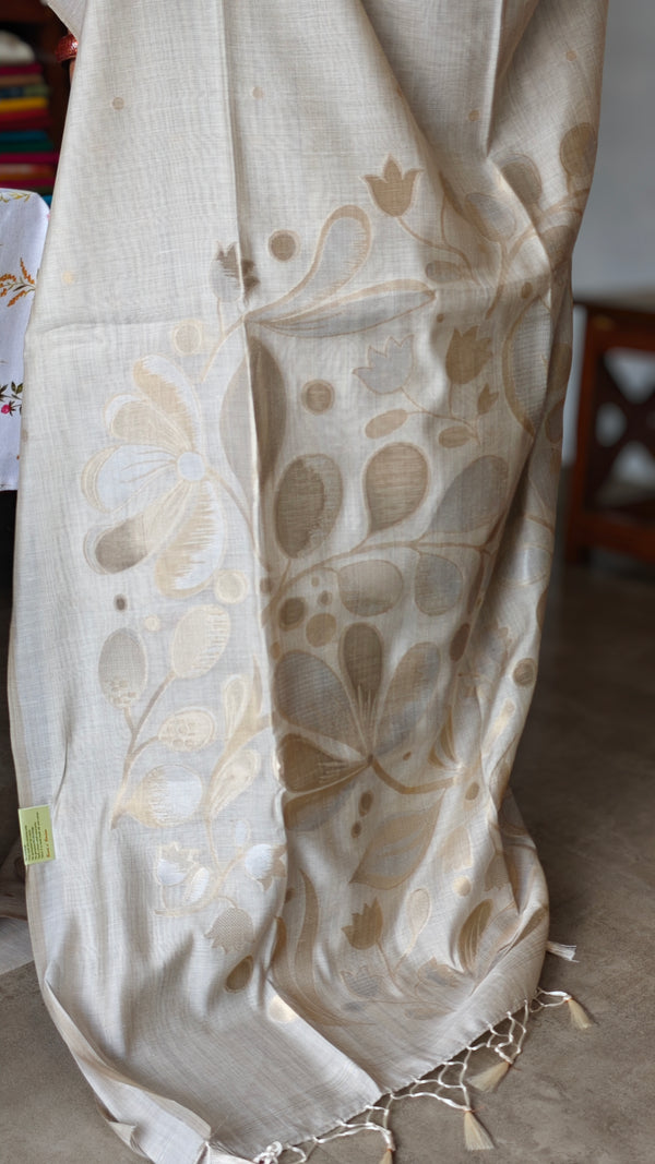 Ivory Chanderi Saree with Gold and Silver Jamdani Weaving - RLA2 - 2