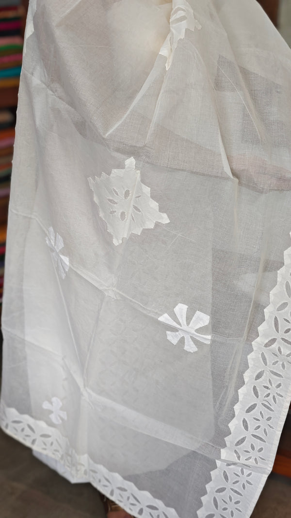 Off White Cotton Applique Suit - MMC5