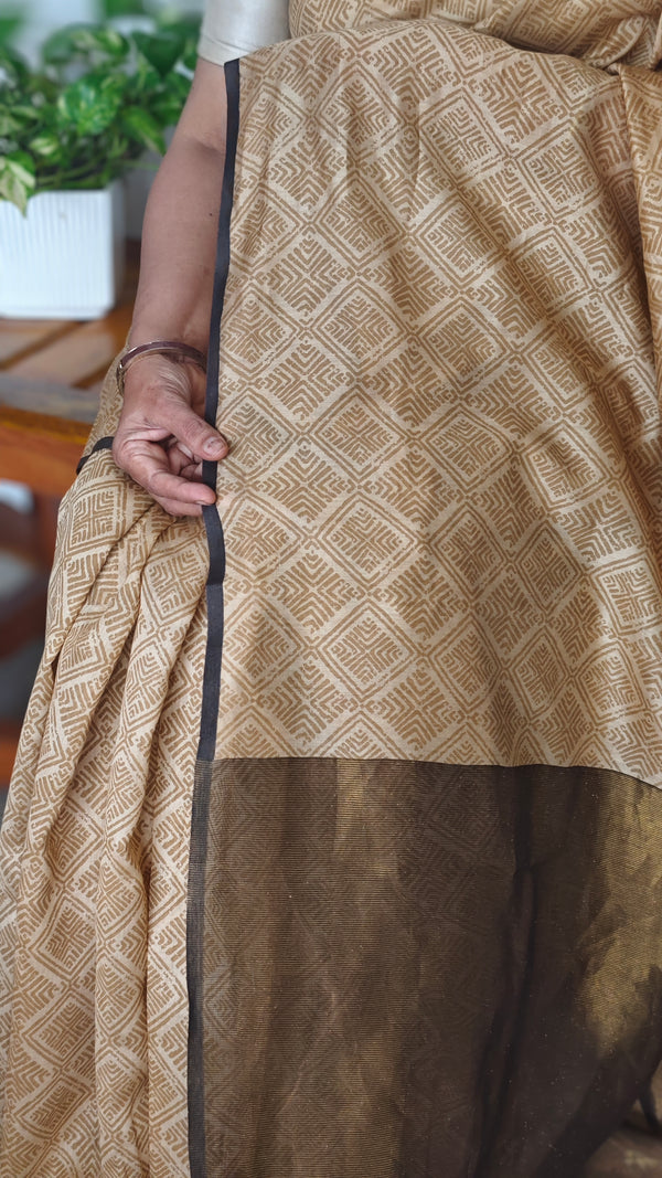 Beige Printed Chanderi Saree with Zari Palla - T833