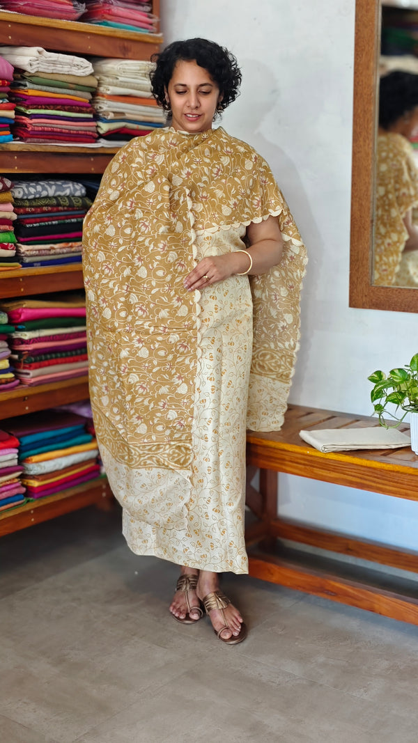 Cream and Beige Printed Jute Net Suit - DE312