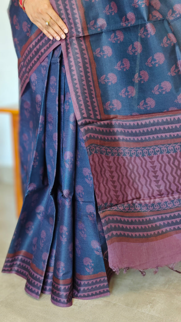 Navy Blue and Mauve Block Printed Noel Tussar Silk Saree - TQN2