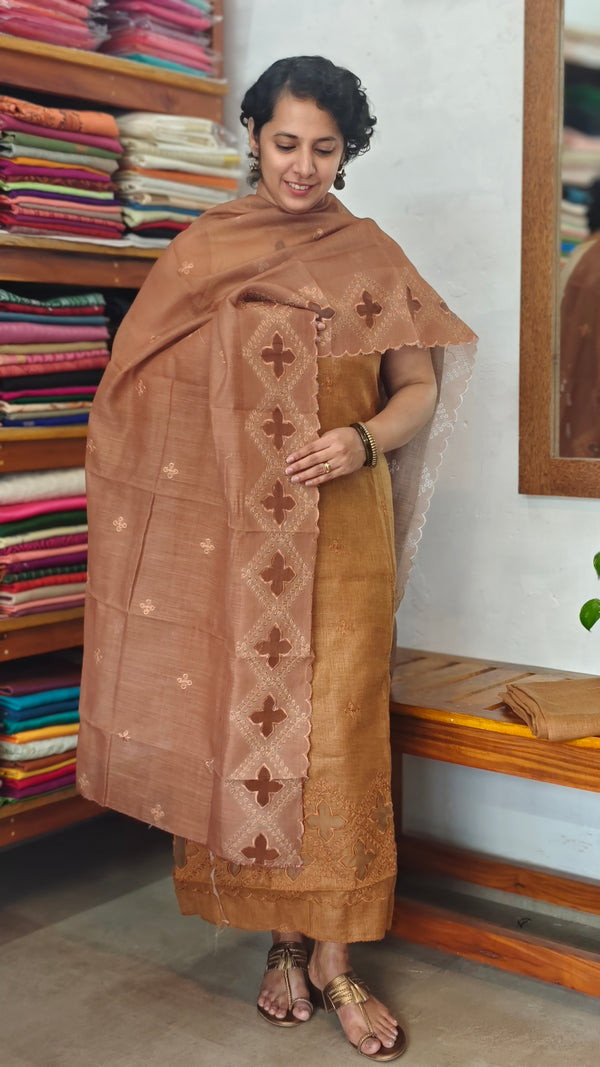 Brown Cotton Linen Suit with Applique Work - RXC3