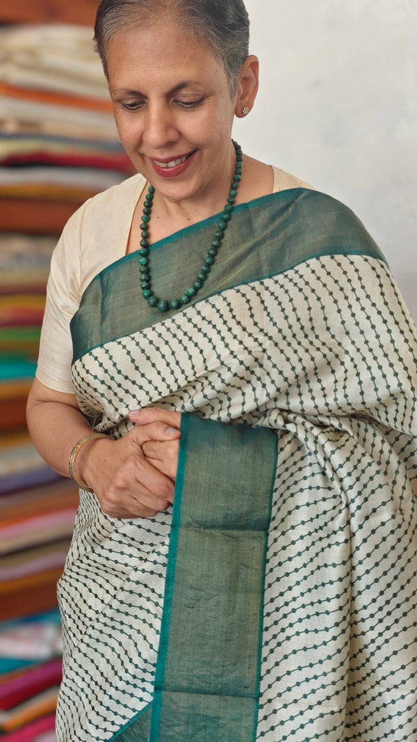 Off White and Bottle Green Printed Tussar Silk Saree - EX2483
