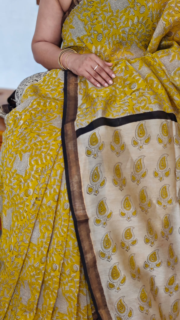 Mustard and Cream Maheshwari Silk Saree - BHC91