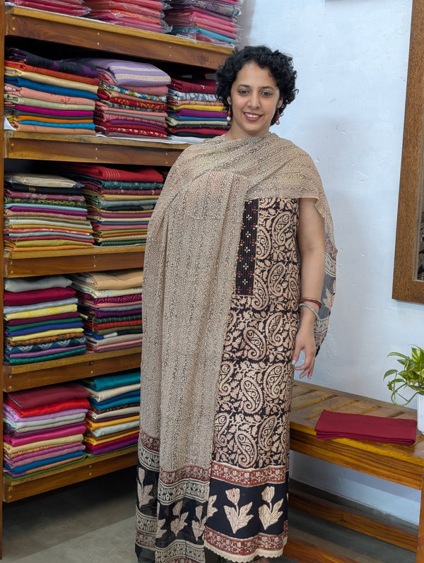 Black and Beige Printed Cotton Suit - XC33